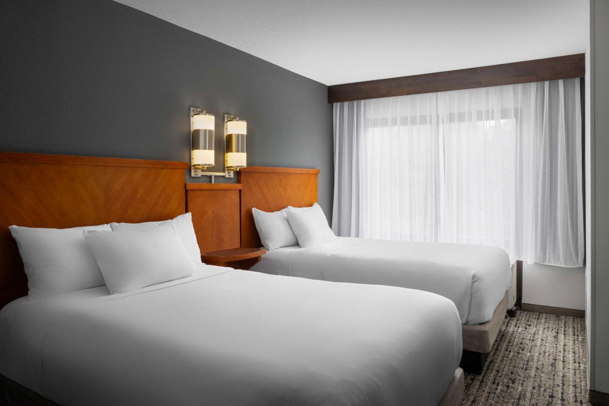 Hyatt Place Indianapolis Airport Exterior foto